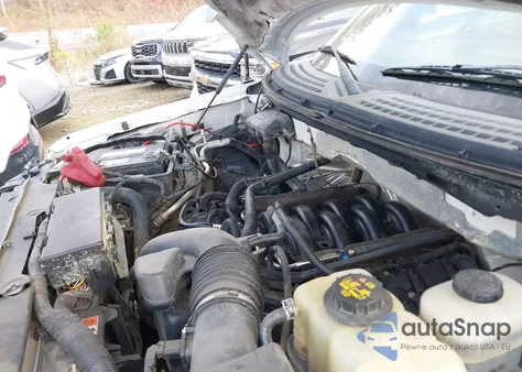 2011 Ford F-150 Xlt z USA, uszkodzony, nr VIN 1FTFW1CF2BFC83449